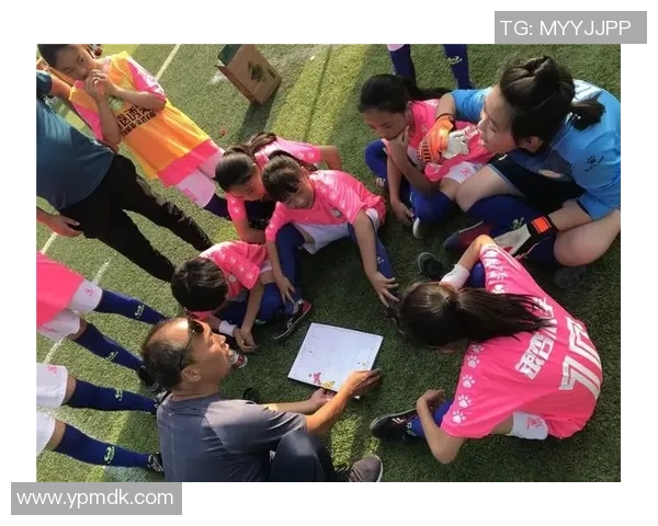 新出足球星卡引爆收藏热潮助力球迷探索绿茵激情魅力 新出足球星卡引爆收藏热潮助力球迷探索绿茵激情魅力