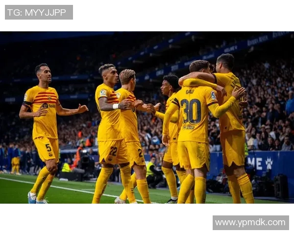 普罗旺斯足球球星介绍与成就解析 让我们走近这位传奇球员 普罗旺斯足球球星介绍与成就解析 让我们走近这位传奇球员