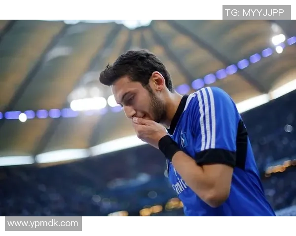 足球界两大球星排名榜揭晓 谁将成为历史最佳之争的最终赢家