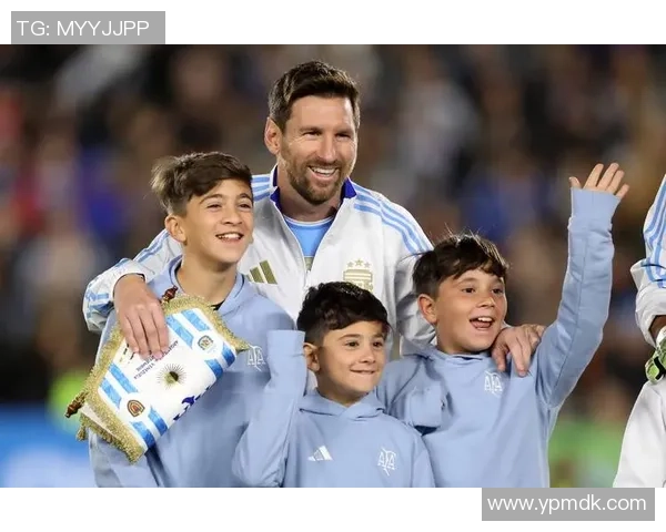 阿根廷足球队新星崛起 引领未来足球新风潮